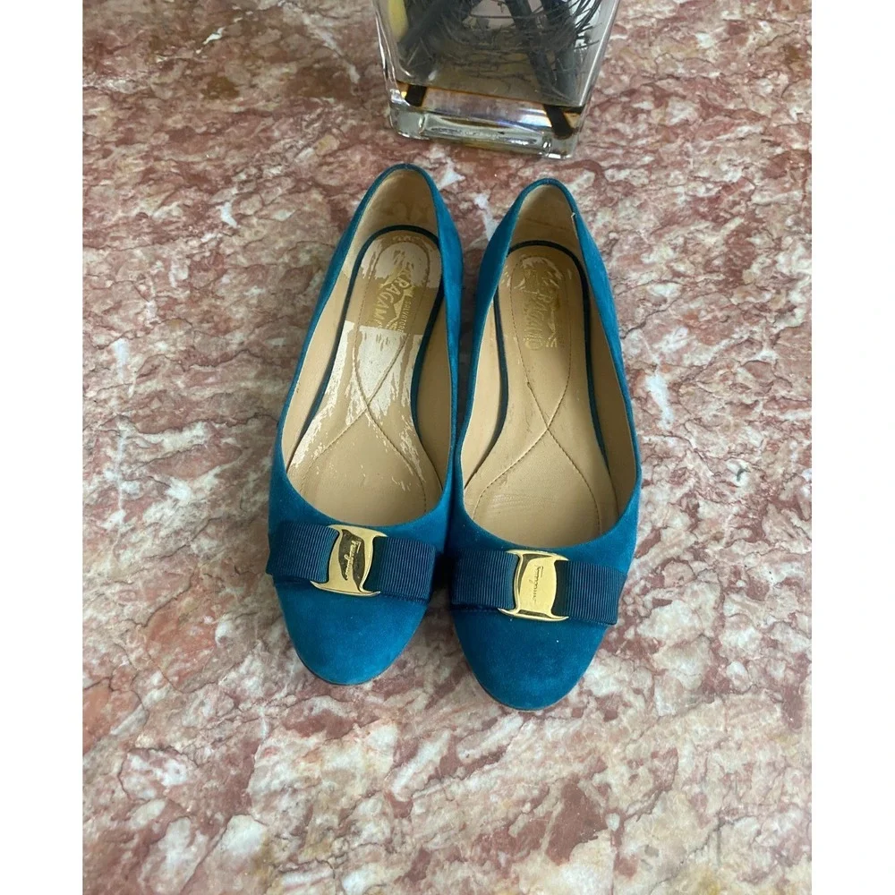 Salvatore Ferragamo Varina Women's Tael Blue Suede Ballet Flat Sz 8.5B EUC, $780 - Picture 3 of 11